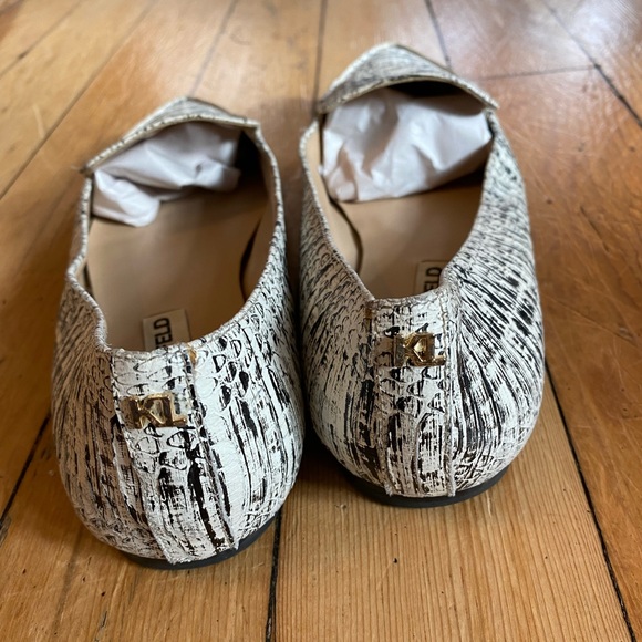 Karl Lagerfeld Destine Pointed Toe Leather Flats in Snakeskin Print, Size 8.5 - Picture 4 of 4